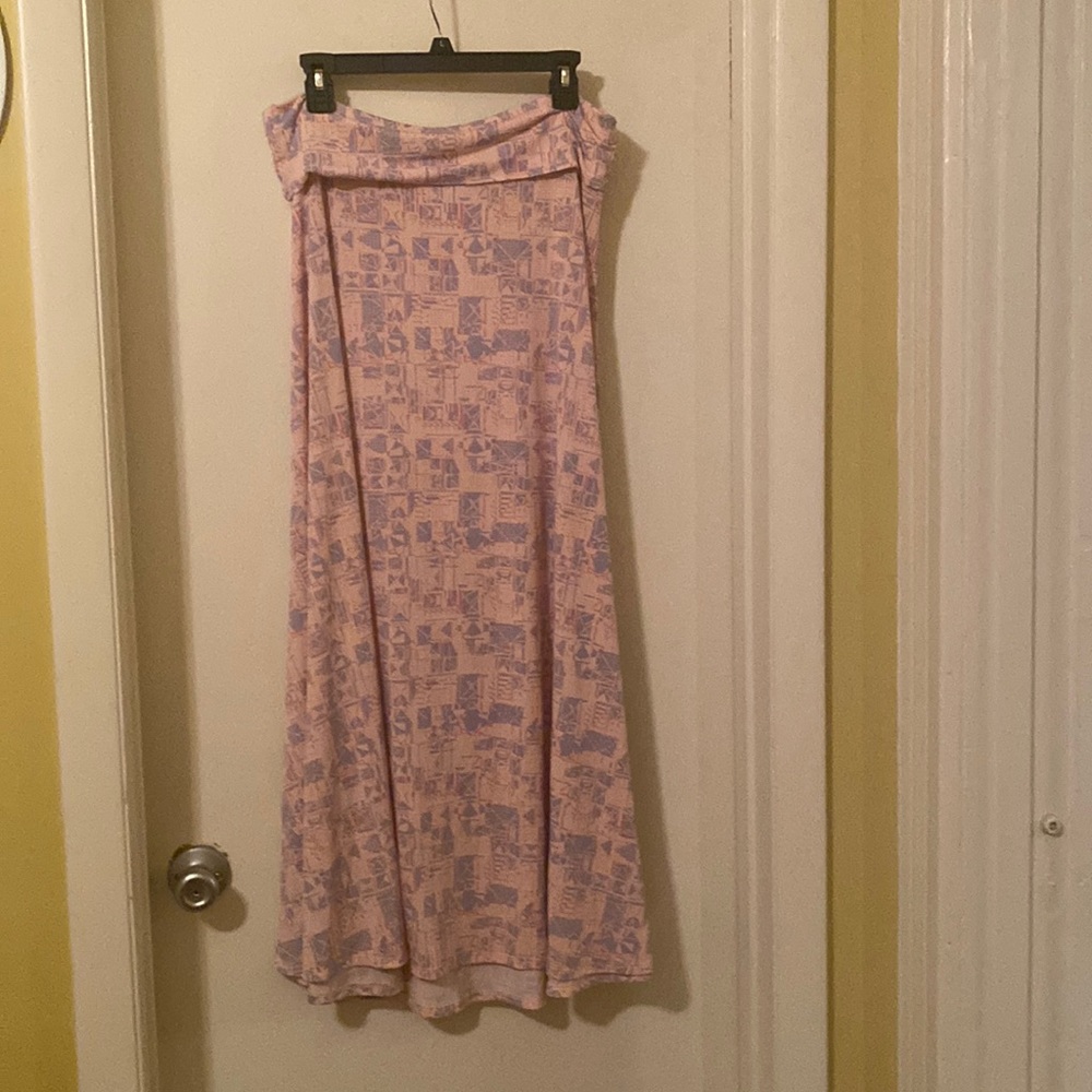 Long maxi skirt
